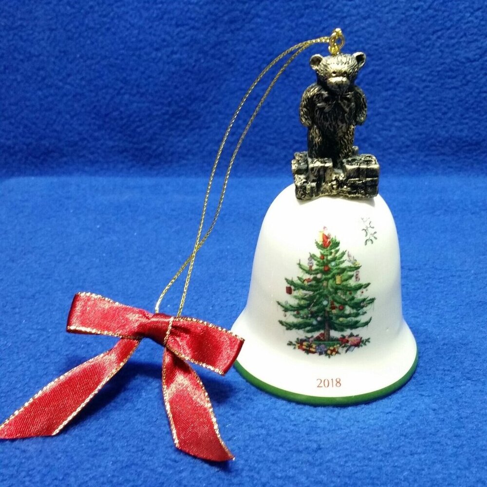 Spode Christmas Tree 2018 Annual Bell with Gold Teddy Bear Topper Ornament.
